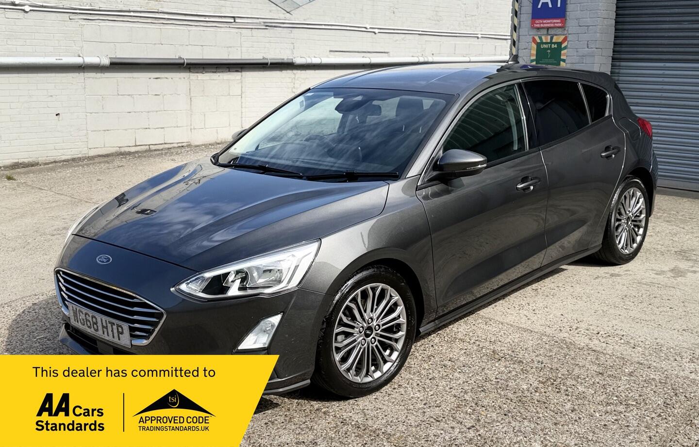 Ford Focus Left Side